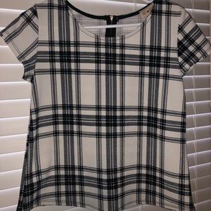 Stretchy plaid white shirt